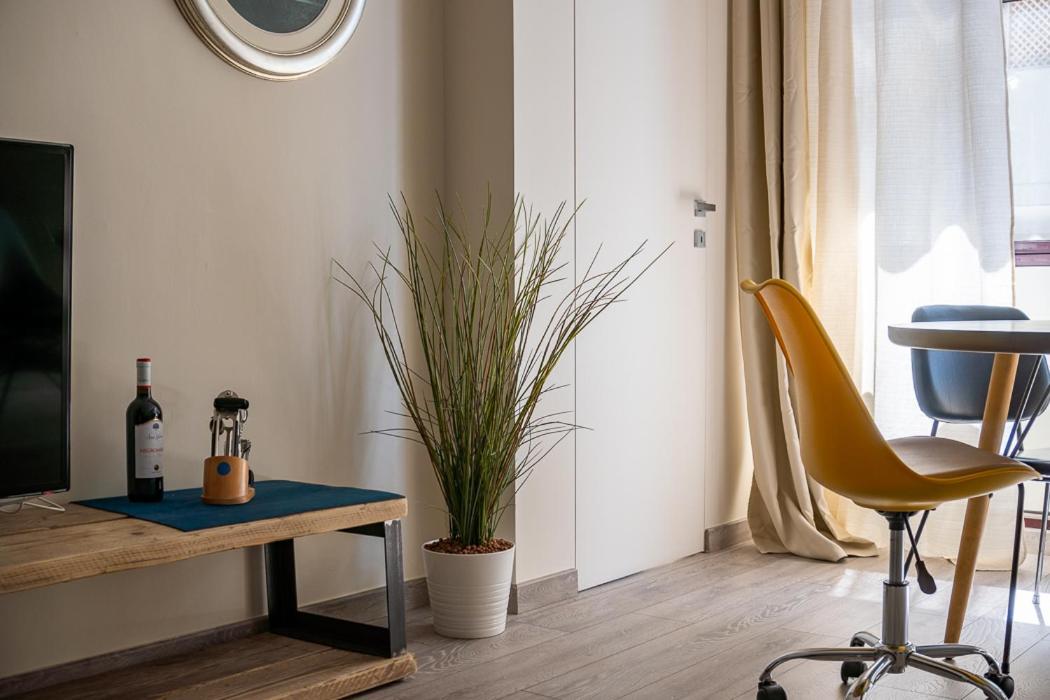 Studio Yvonne Apartment Bari Ngoại thất bức ảnh